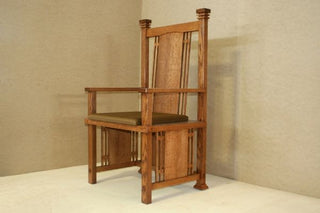10411 Presider Oak Chair