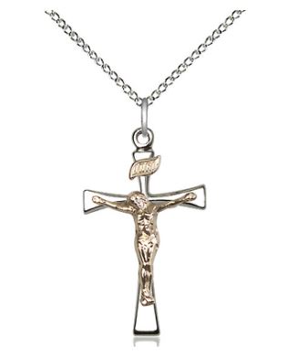 2238 MALTESE CRUCIFIX