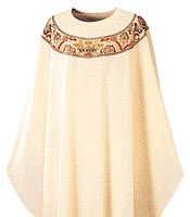 2752 Regina  - Chasuble