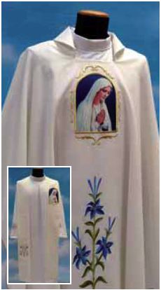 343 Marian Chasuble and Stole