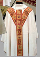 486-Chasuble
