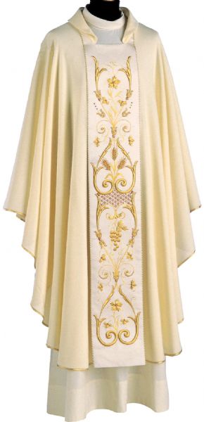 554 Vines Chasuble