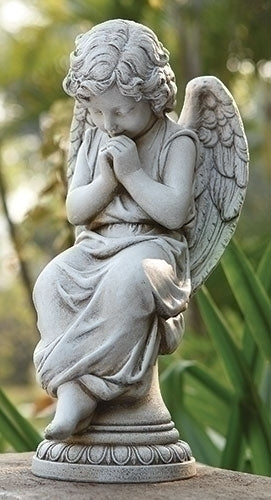 65976 Seated Angel