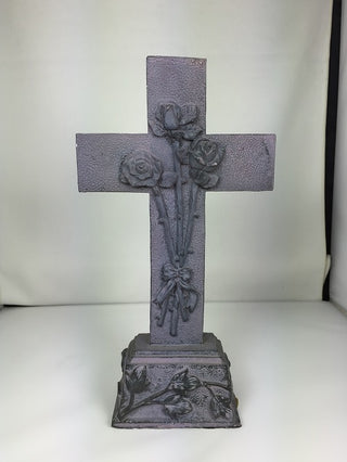 708175 Standing Garden Cross