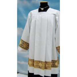 9231 Surplice - Gold Lace