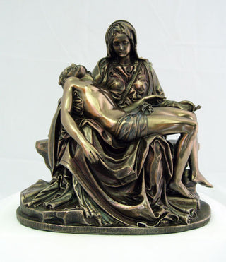 SR-75039 Pieta Statue