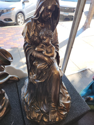 SR-75529 26" MADONNA AND CHILD