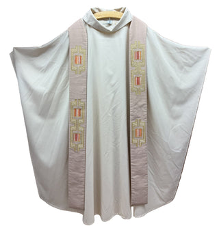 Chasuble & Overlay Stole White Gently Worn - UCG1-KK1-W