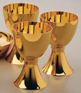 2927-03 Chalice - Serving