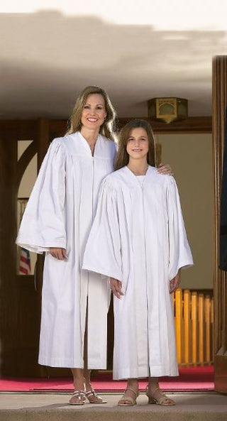 HD560 Baptismal Gown