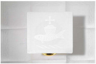 7660 Altar Linens