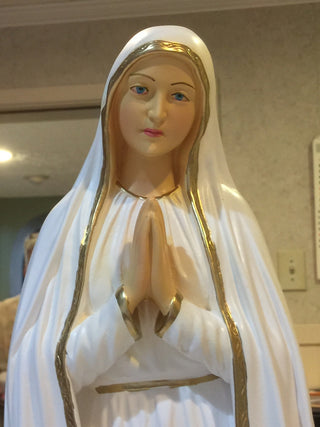 PV30-PE Pilgrim Virgin of Fatima Statue